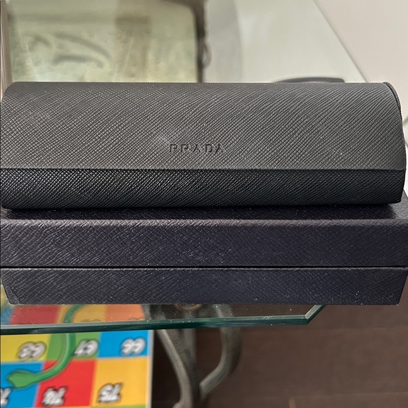 Prada Frames - Picture 6 of 7